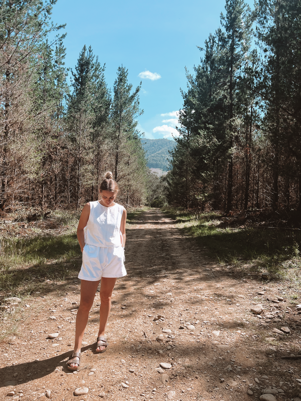 The Seija Short - White